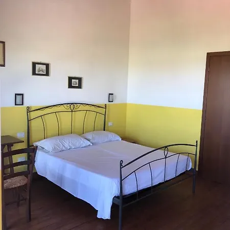 Villarosa-monteschiavo * Villa Colle Onorato