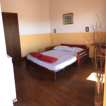 Villarosa-monteschiavo Lantställe *